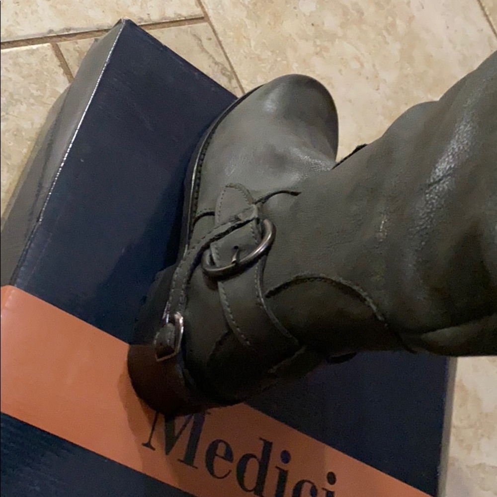 Medici leather knee high grey boots SZ 38